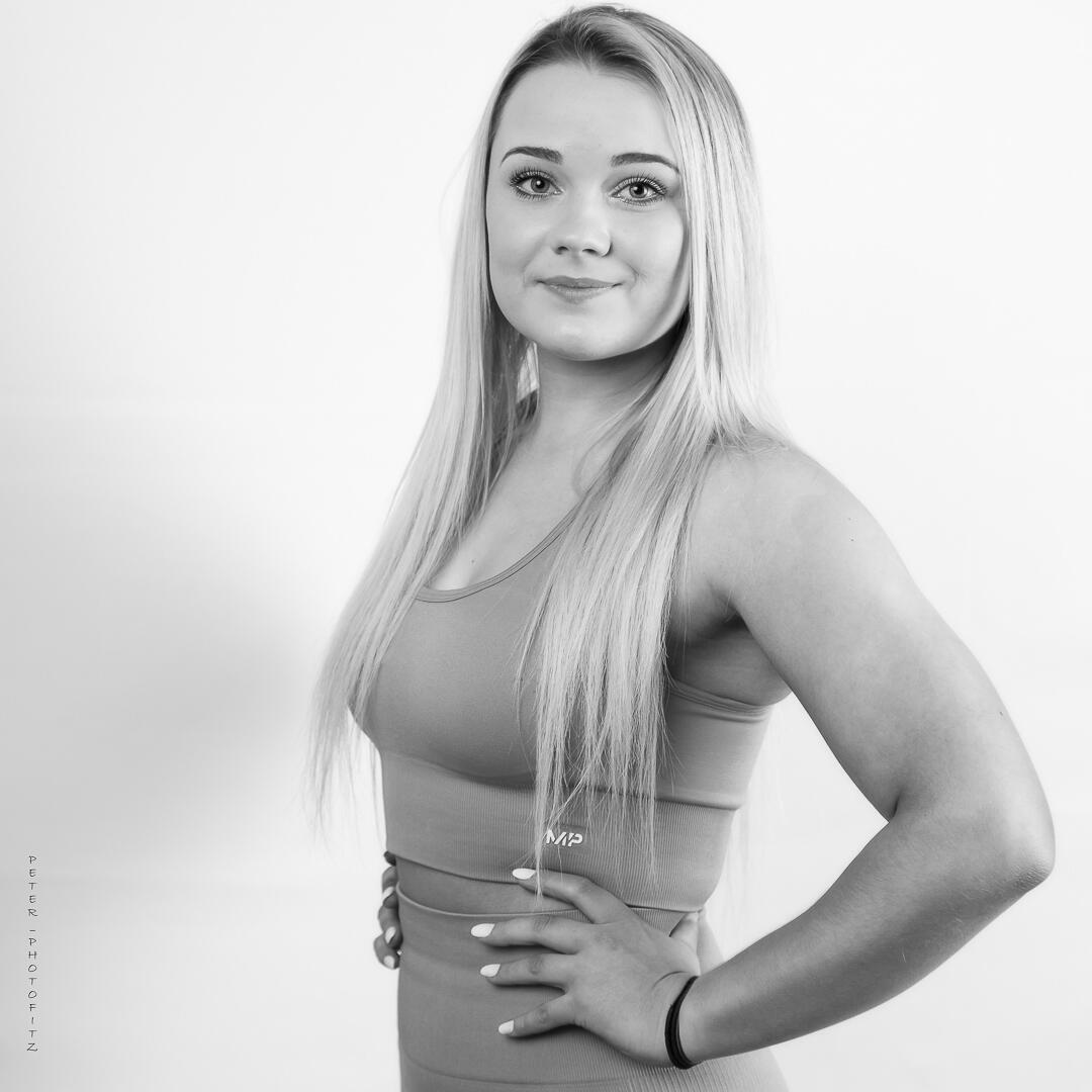Fitness shot with Amanda in studio.